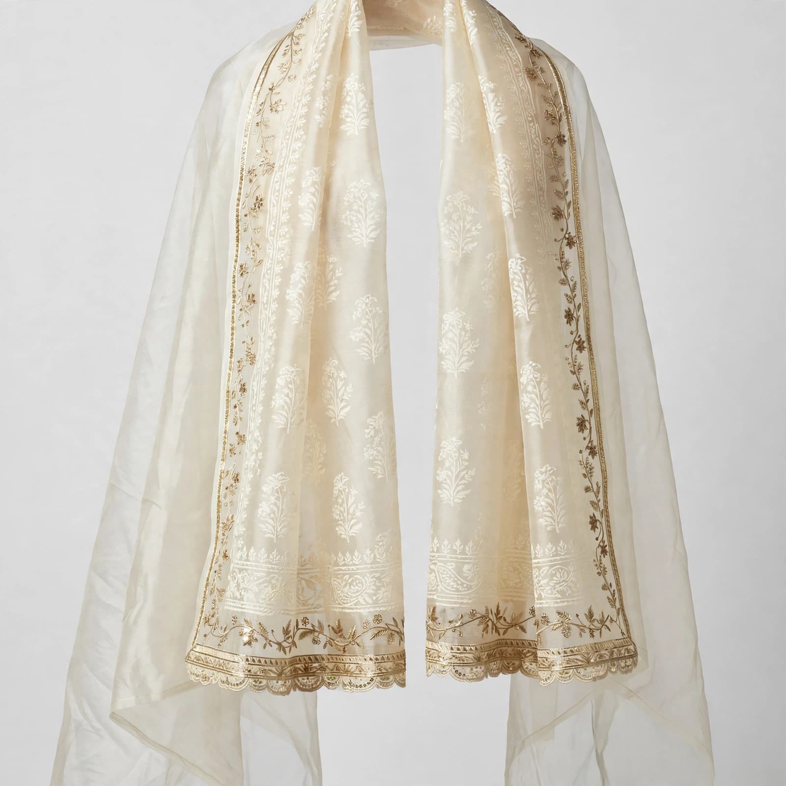 Divine Chandbali Charm Dupatta